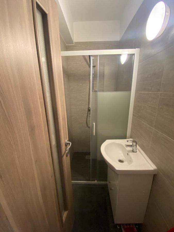 Kauffman Apartment Bucharest