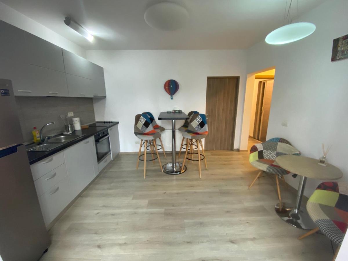 Apartment Kauffman Bucharest